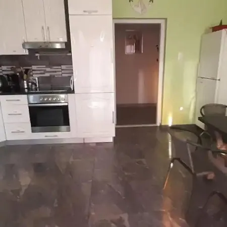 Mitra Vendeghaz Balatonalmádi