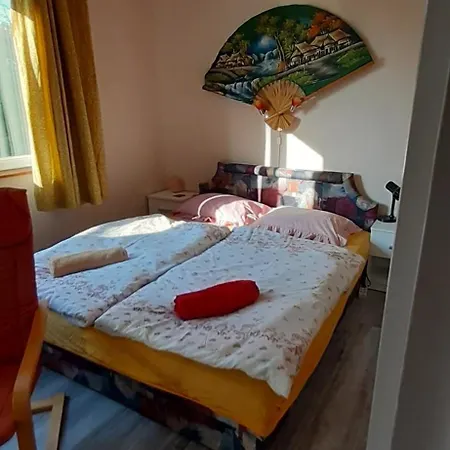 Mitra Vendeghaz 3* Balatonalmádi