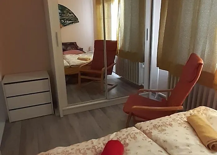 Mitra Vendeghaz Gasthuis